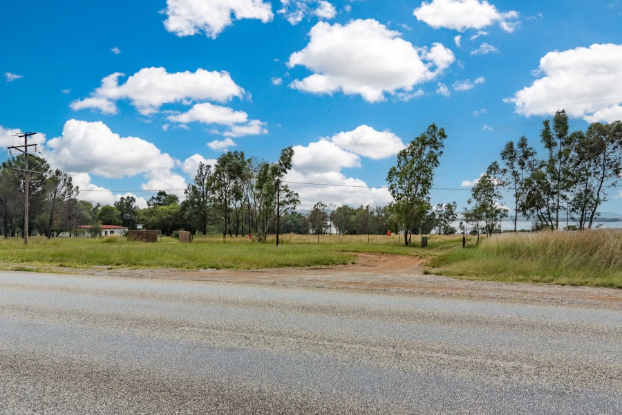 4 Bedroom Property for Sale in Vaaldam SH Free State